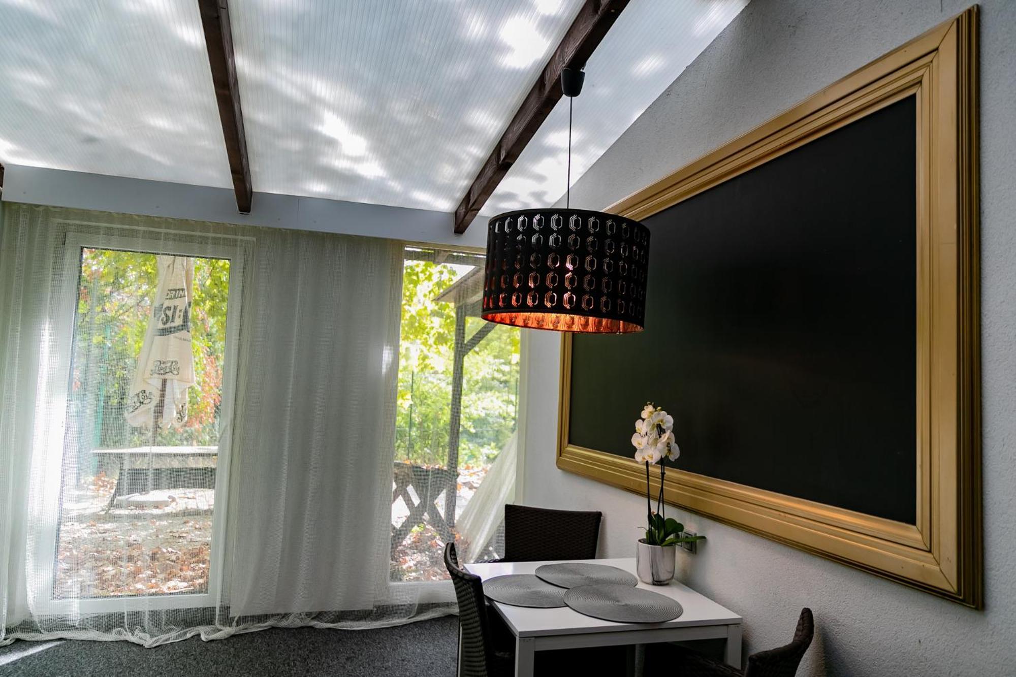 Motel1- A Megfizetheto Luxus! Dunaújváros Kültér fotó