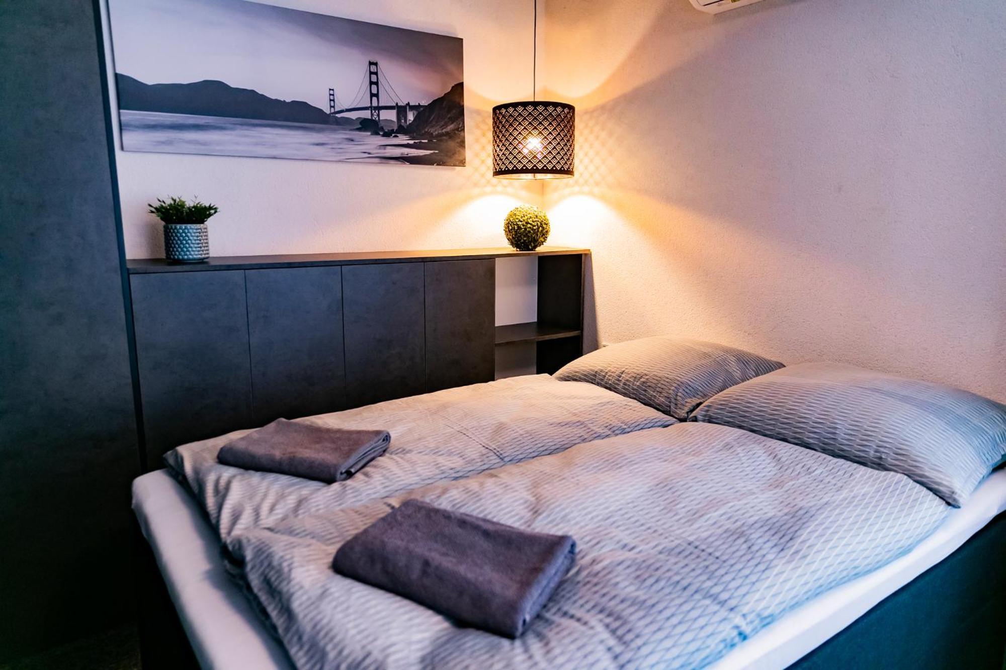 Motel1- A Megfizetheto Luxus! Dunaújváros Kültér fotó