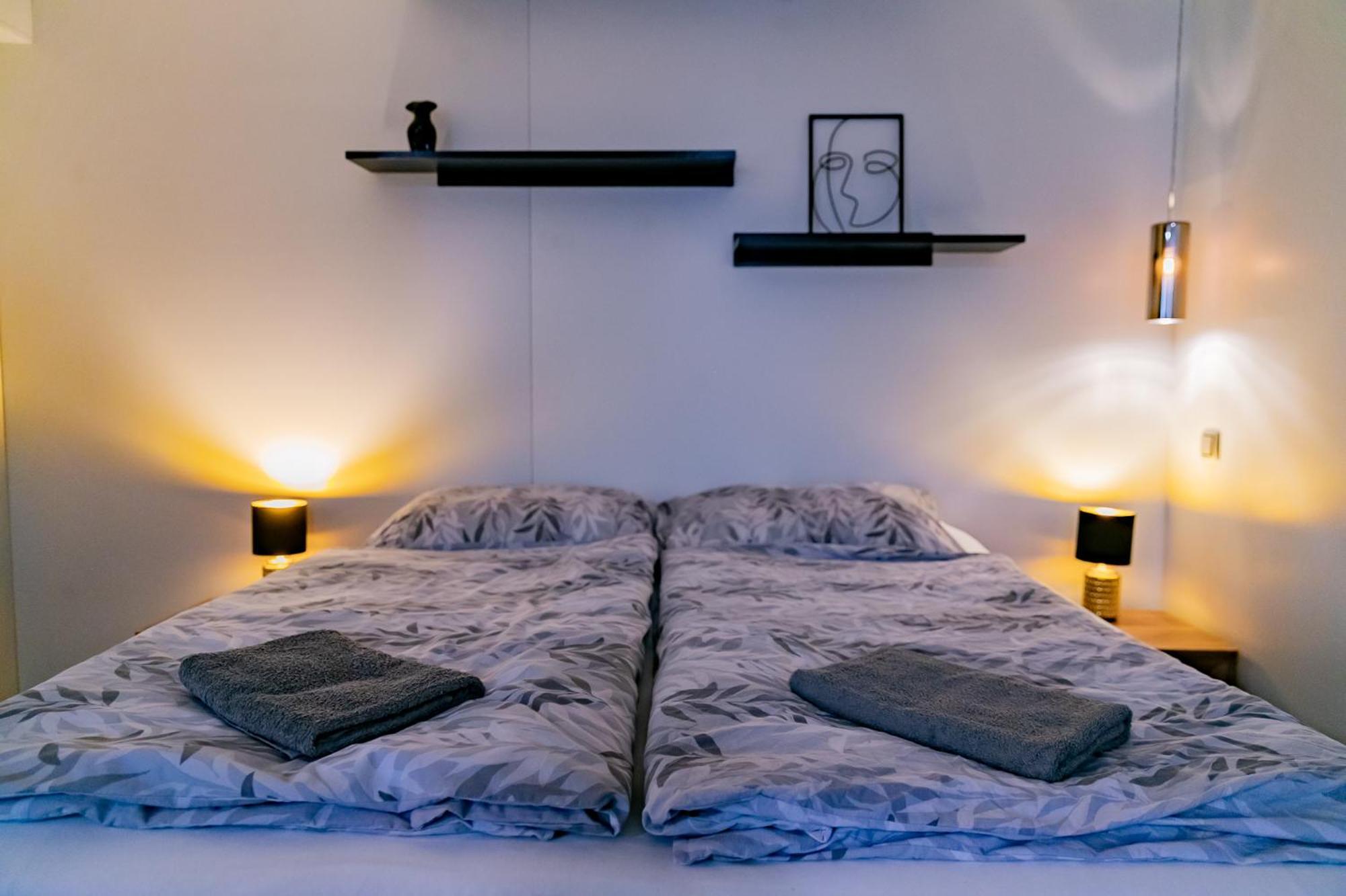 Motel1- A Megfizetheto Luxus! Dunaújváros Kültér fotó
