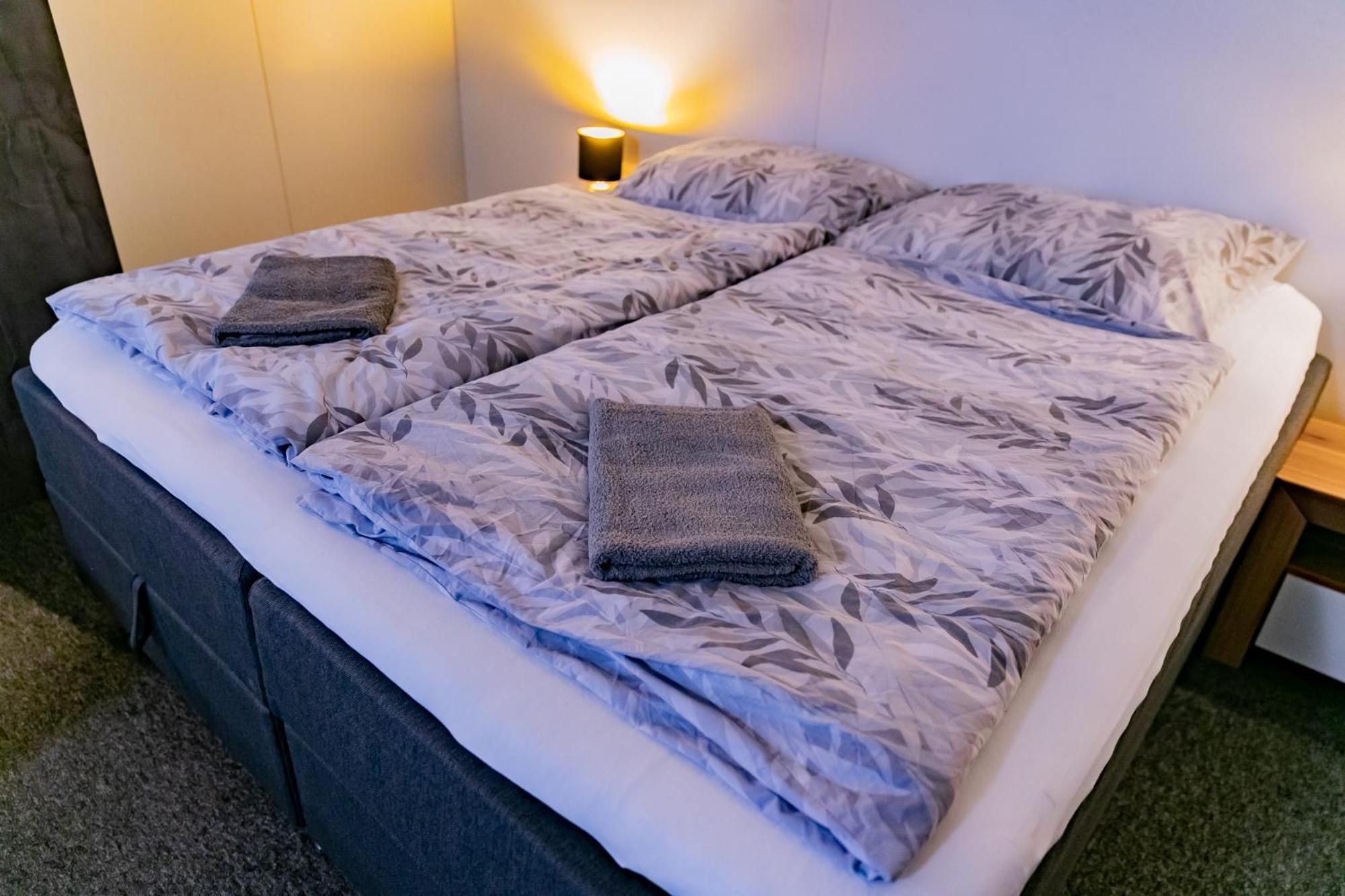 Motel1- A Megfizetheto Luxus! Dunaújváros Kültér fotó