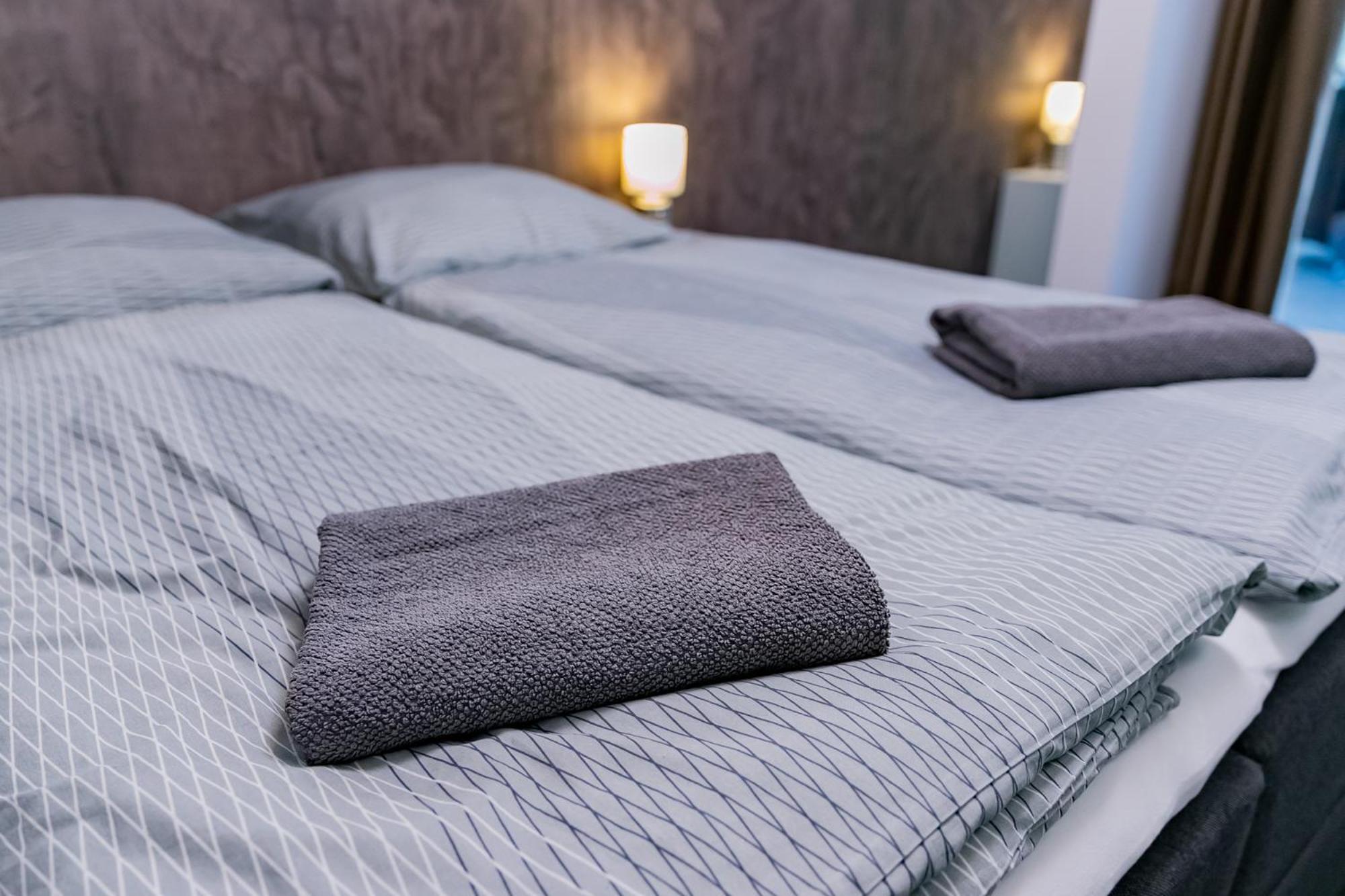 Motel1- A Megfizetheto Luxus! Dunaújváros Kültér fotó