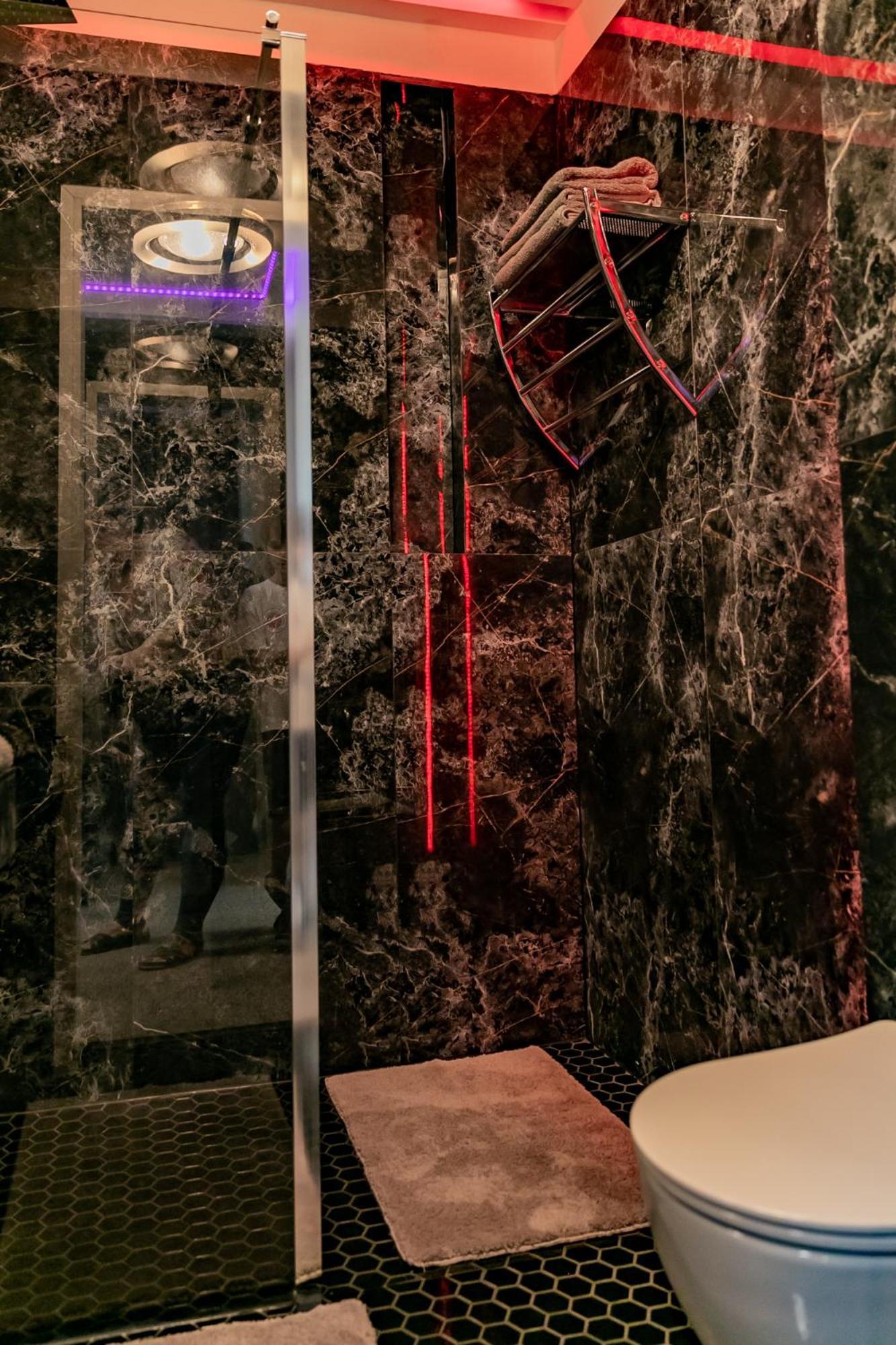 Motel1- A Megfizetheto Luxus! Dunaújváros Kültér fotó