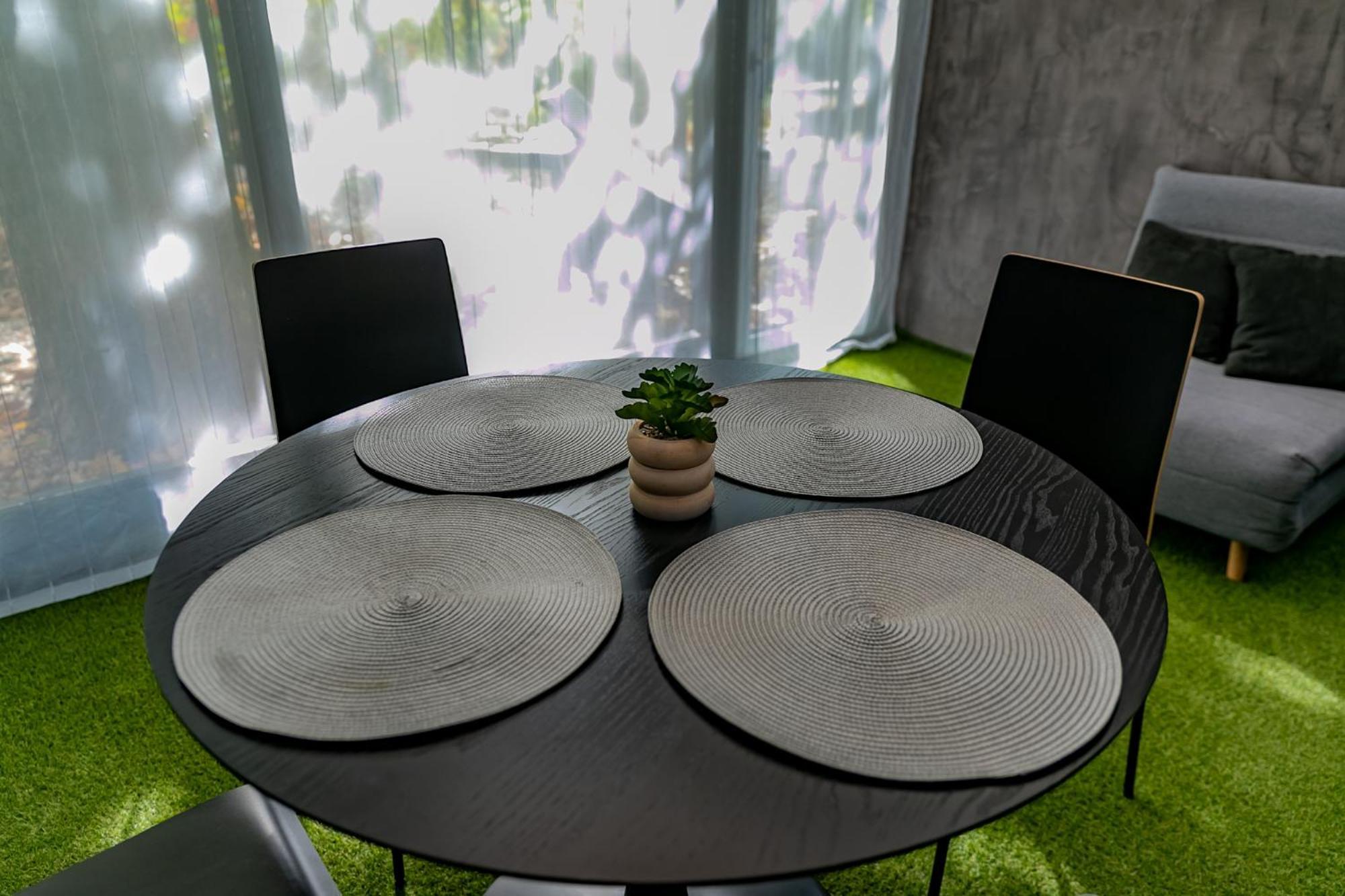 Motel1- A Megfizetheto Luxus! Dunaújváros Kültér fotó