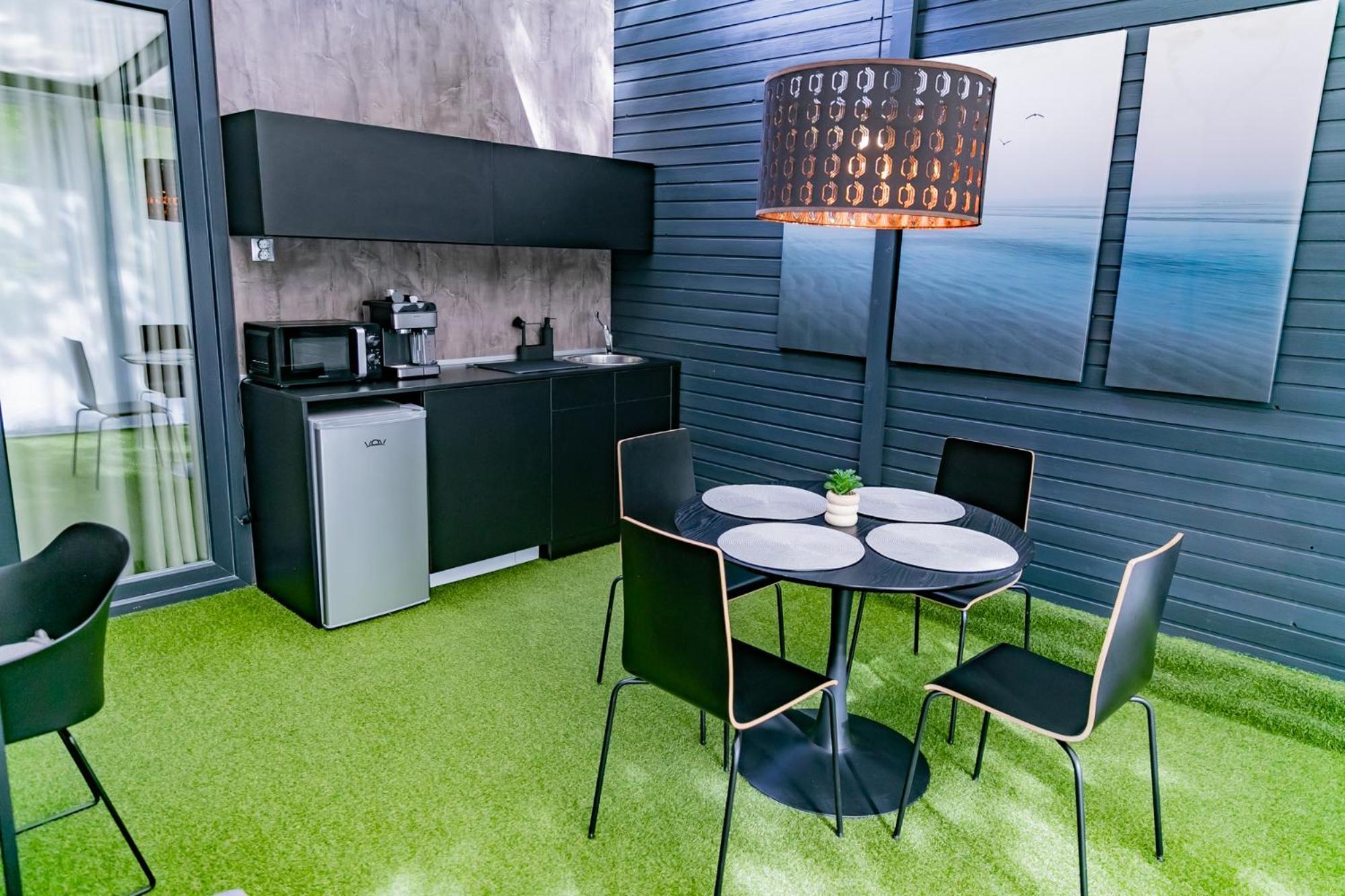 Motel1- A Megfizetheto Luxus! Dunaújváros Kültér fotó